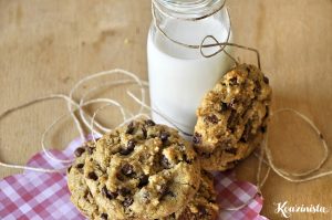 Cookies με ταχίνι, βρώμη και σοκολάτα / Chocolate chip tahini cookies