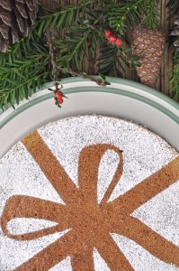 Χριστουγεννιάτικο μαγικό κέικ με μπαχαρικά & καρύδια / Christmas spiced walnut magic cake