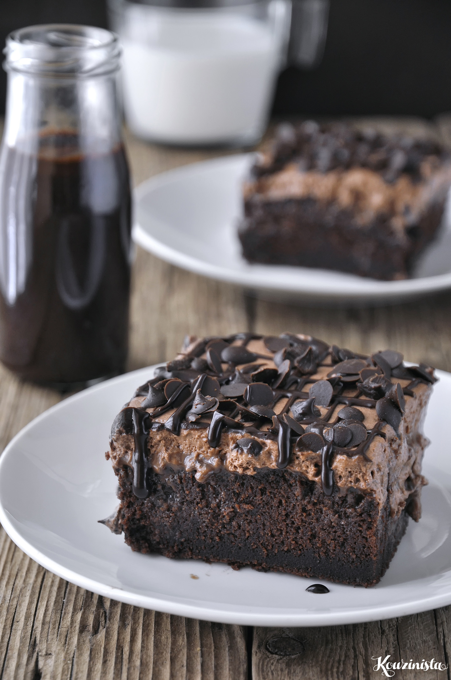 Τρυπάτο σοκολατένιο κέικ ψυγείου / Chocolate poke cake
