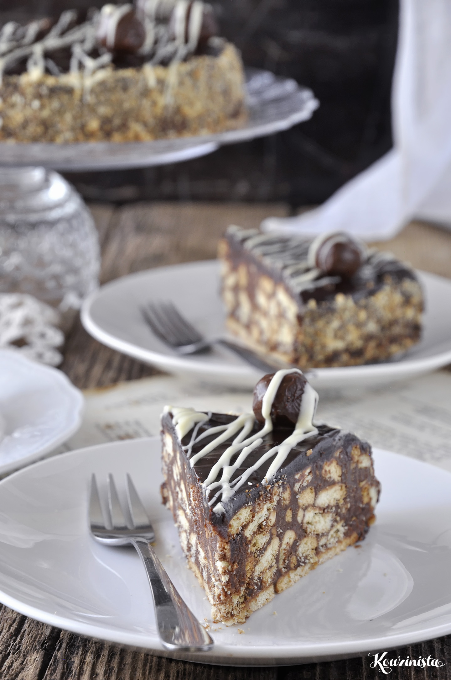 Εύκολη τούρτα μωσαϊκό με πραλίνα φουντουκιού / Chocolate nutella fridge cake
