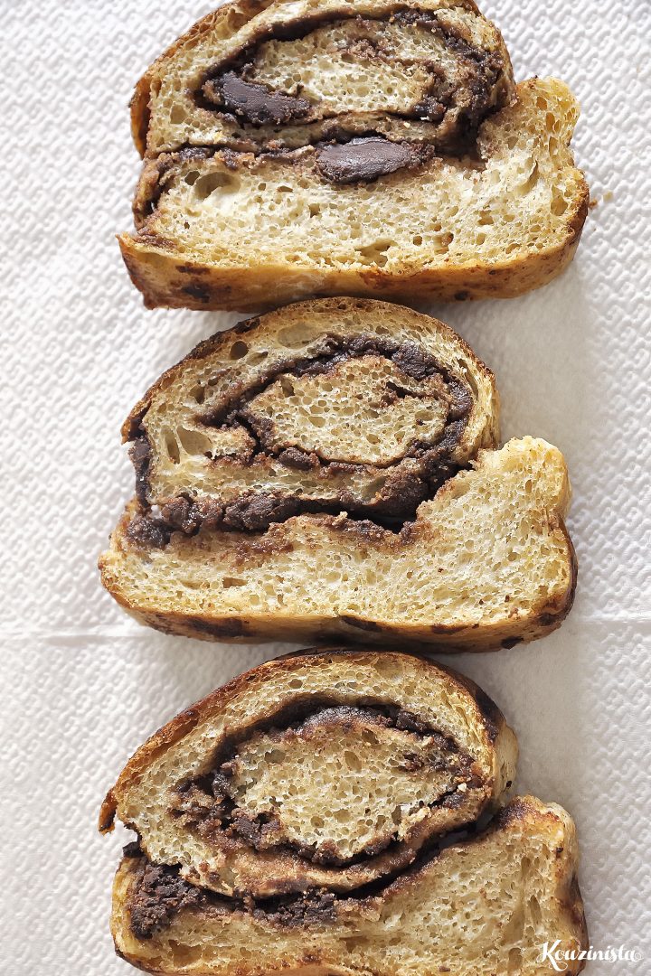 Ψωμί με σοκολάτα και ταχίνι / Chocolate tahini swirl bread