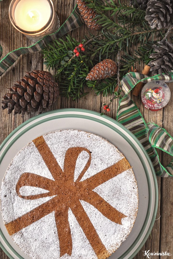 Χριστουγεννιάτικο μαγικό κέικ με καρύδια & μπαχαρικά